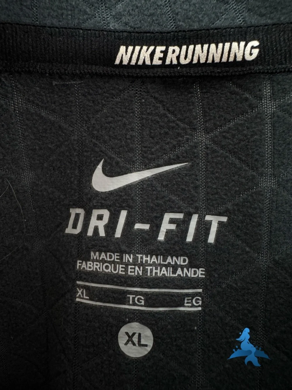 1291 NIKE Element Jacquard Half-Zip Running Top – XL – Black
